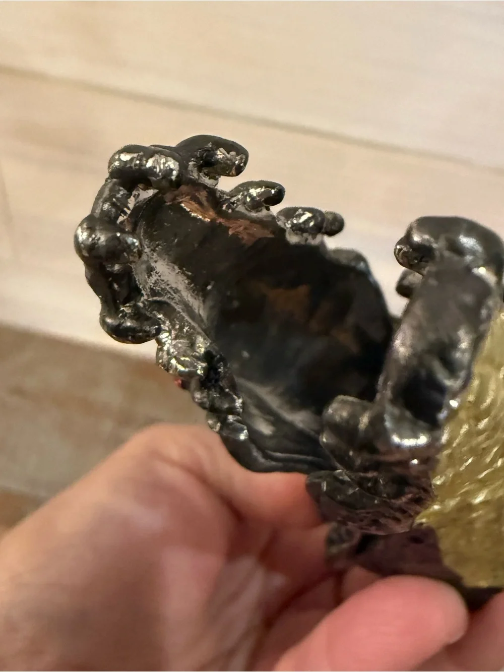Vintage Alligator Crocodile Desk Clip Office Man Cave Decor